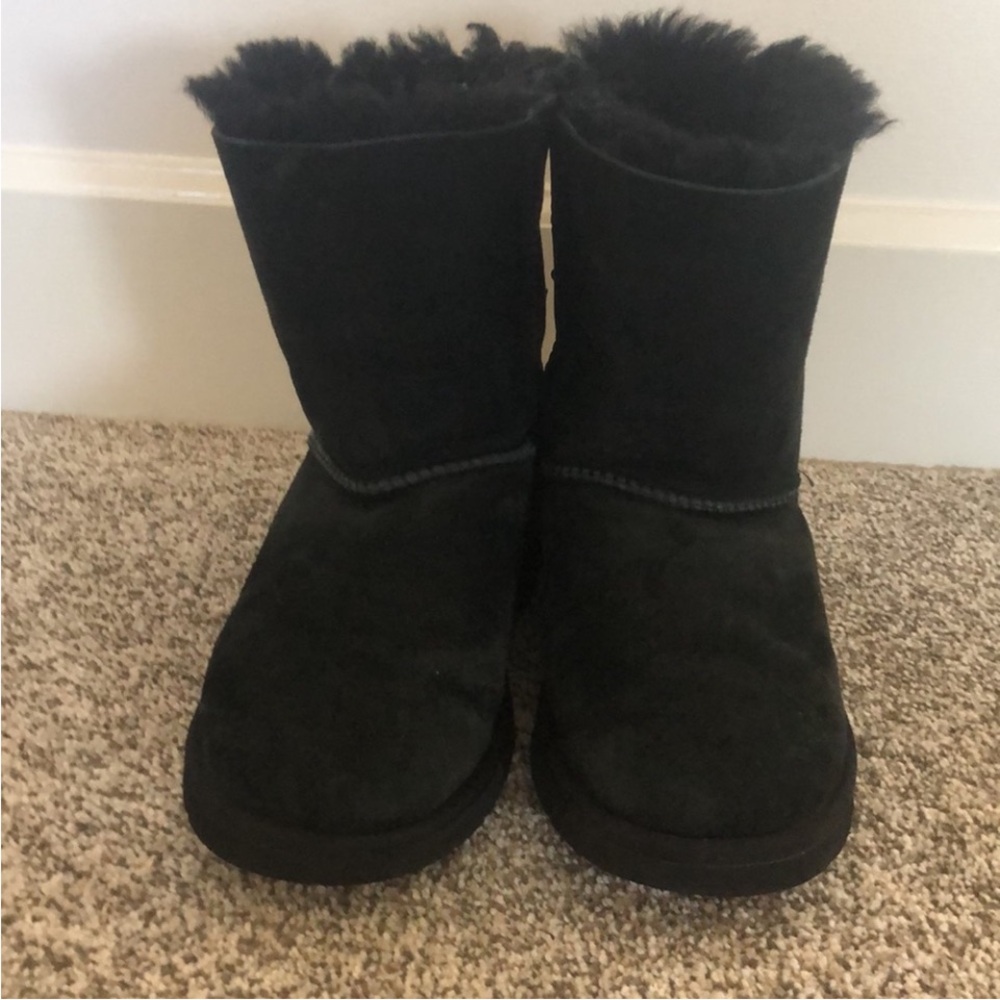 Black Shearling Boots